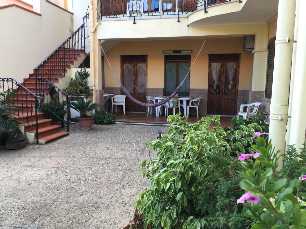 Anna Apartment Villaputzu Exterior foto